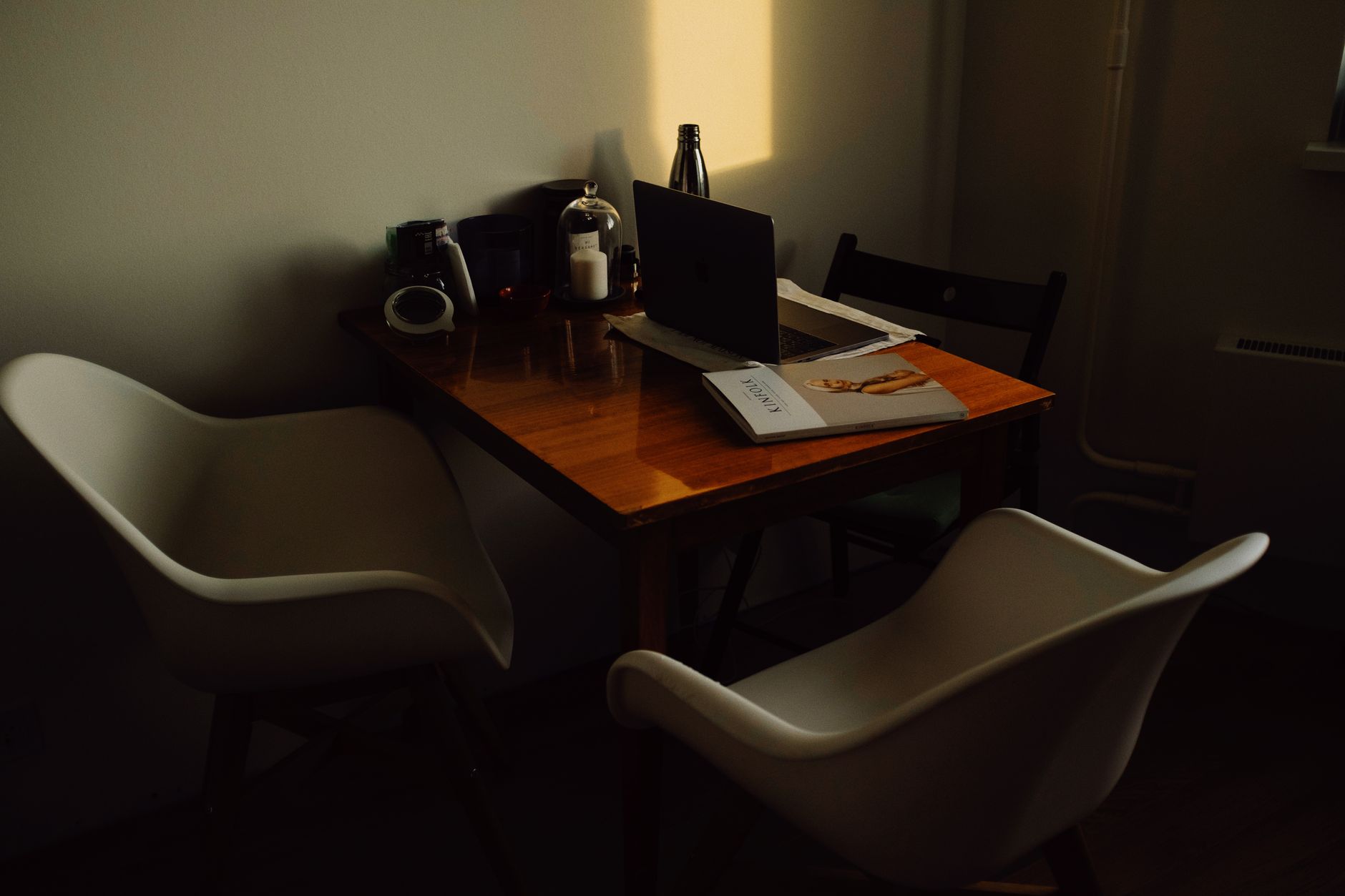 Pracovní deska pro home office